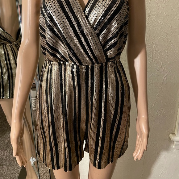 Sequin Romper🤩 - Picture 6 of 8